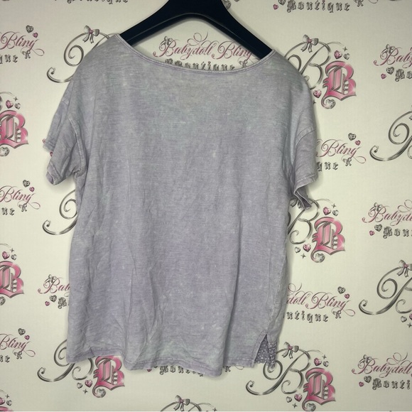 American eagle t-shirt, distressed, lilac with crochet, bottom, trim, pastel - Picture 5 of 6